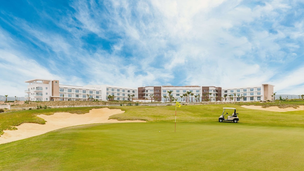 Hyatt Place Taghazout Bay 82/84