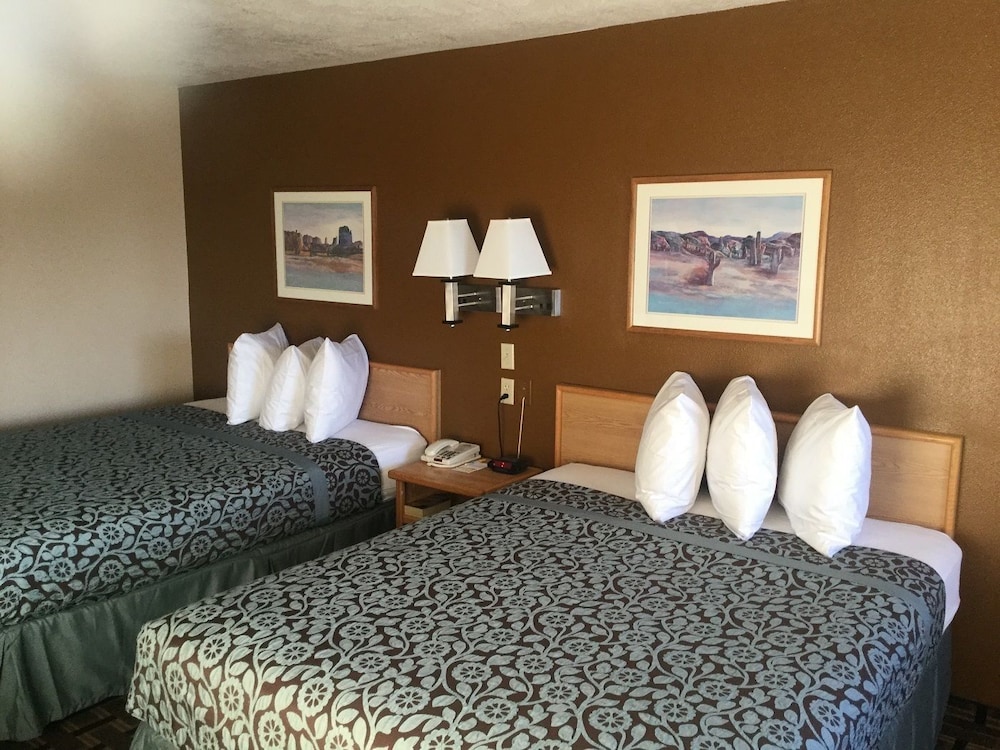 Days Inn by Wyndham Hurricane/Zion National Park Area 15/29