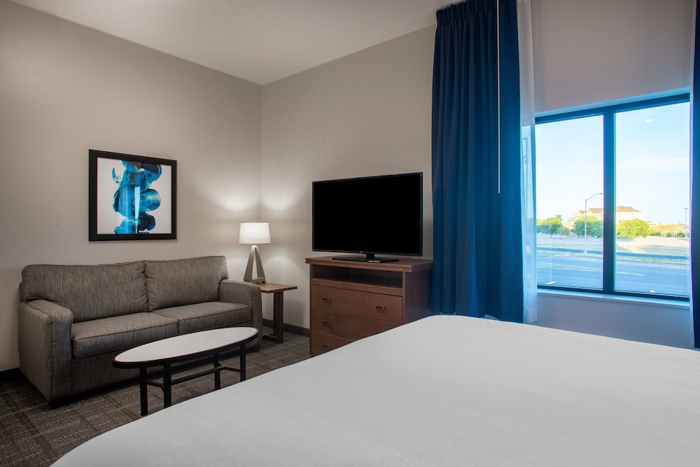 Staybridge Suites Sioux Falls Southwest 11/43