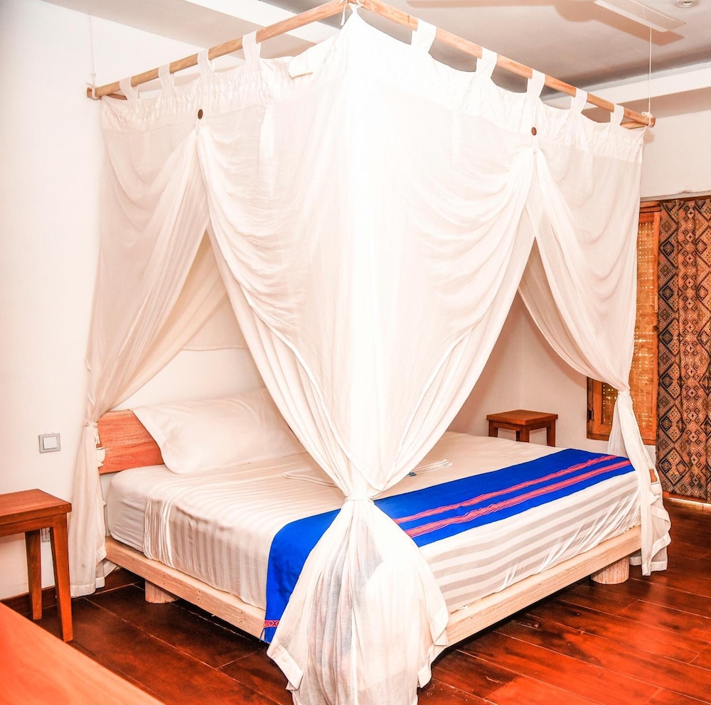 Rua Beach Resort Sumba Island 12/50