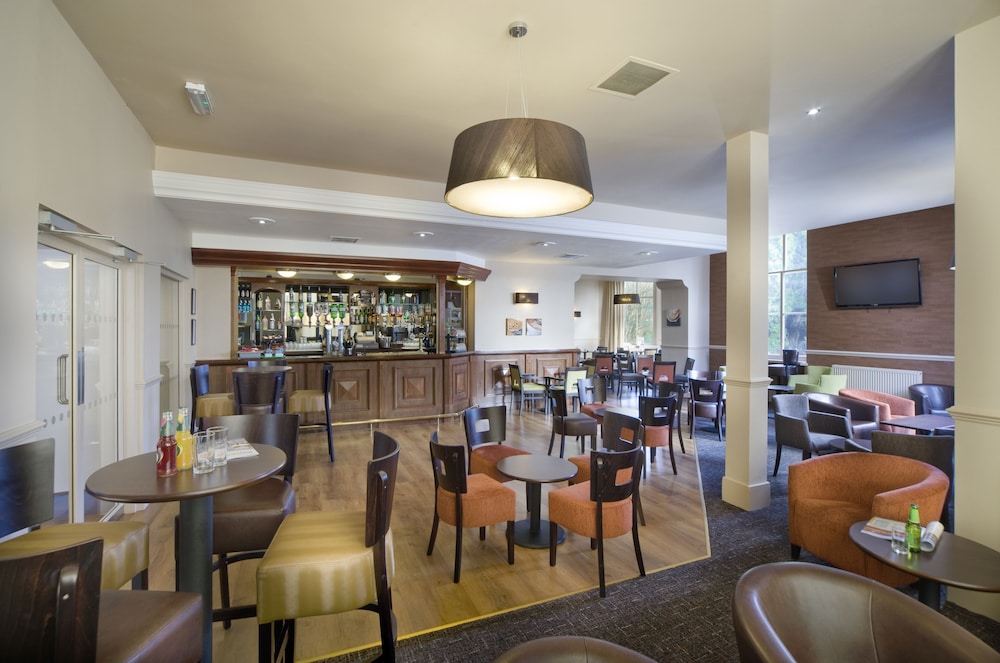Tarbet Hotel 33/58