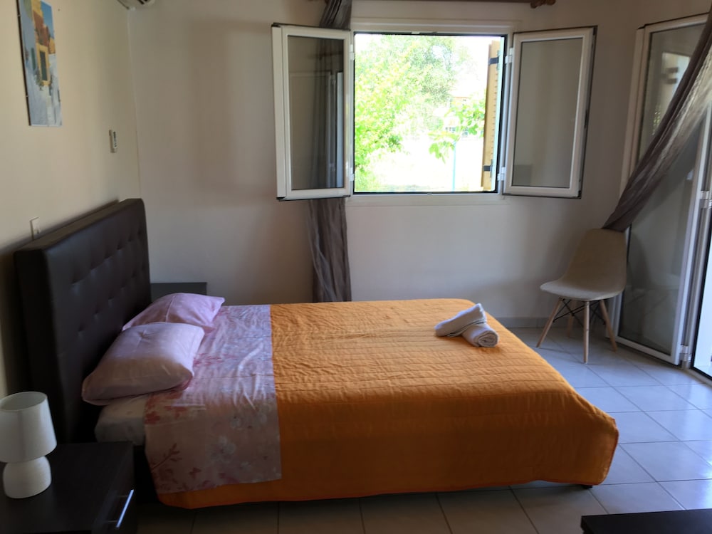 VILLA PANOREA 12/50