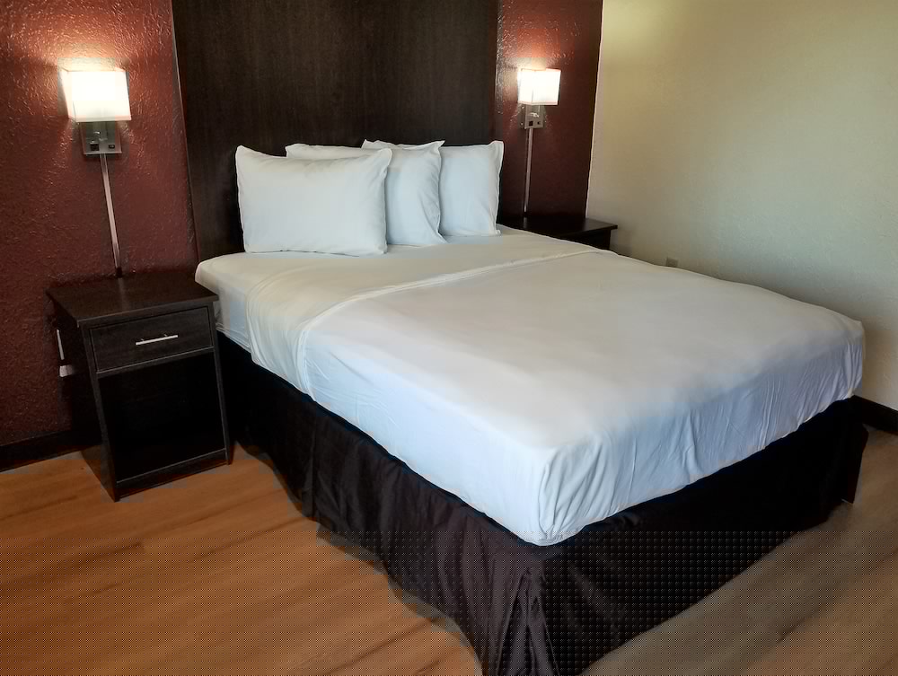 Red Roof Inn Bishopville 15/27