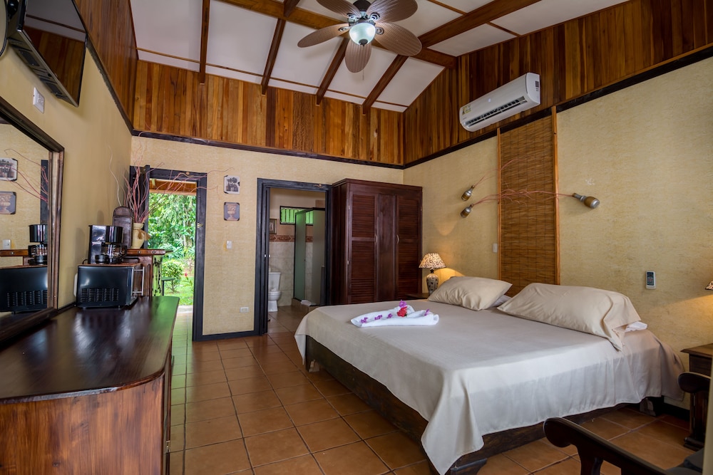 Pacific Paradise Resort 24/62