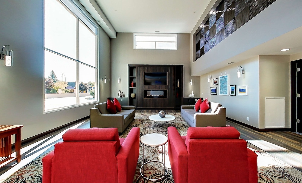 Best Western Plus Osoyoos Hotel And Suites 30/50