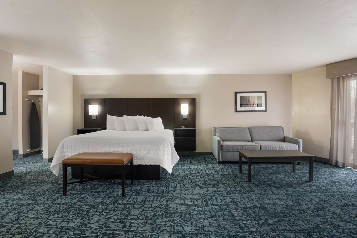 Room, King Bed, Water View, Sofa, Balcony