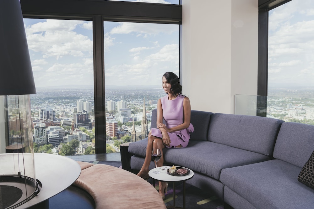 Sofitel Melbourne On Collins 48/75