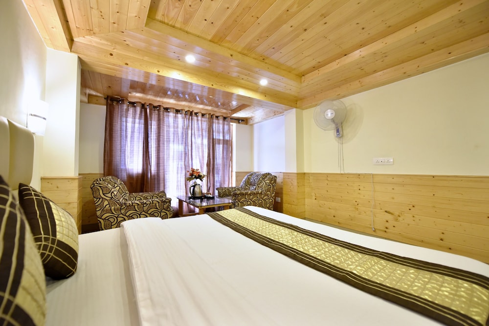 Nihal Cottage 38/63