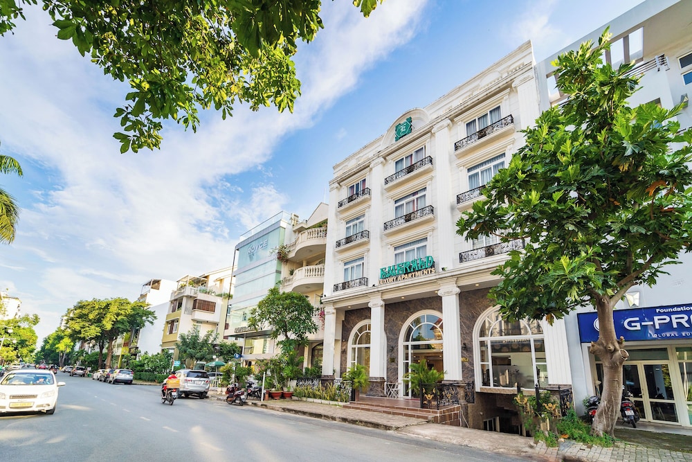 Collection O Emerald Luxury Apartment - Near SECC 43/47