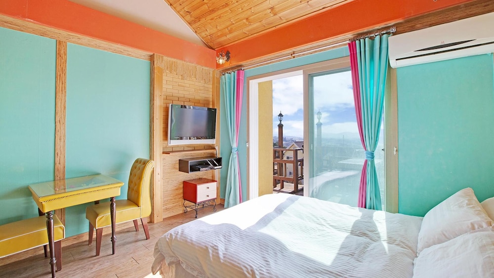 Gyeongju B House Pension 20/50