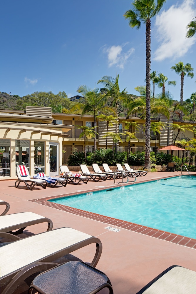 Best Western Seven Seas 8/59