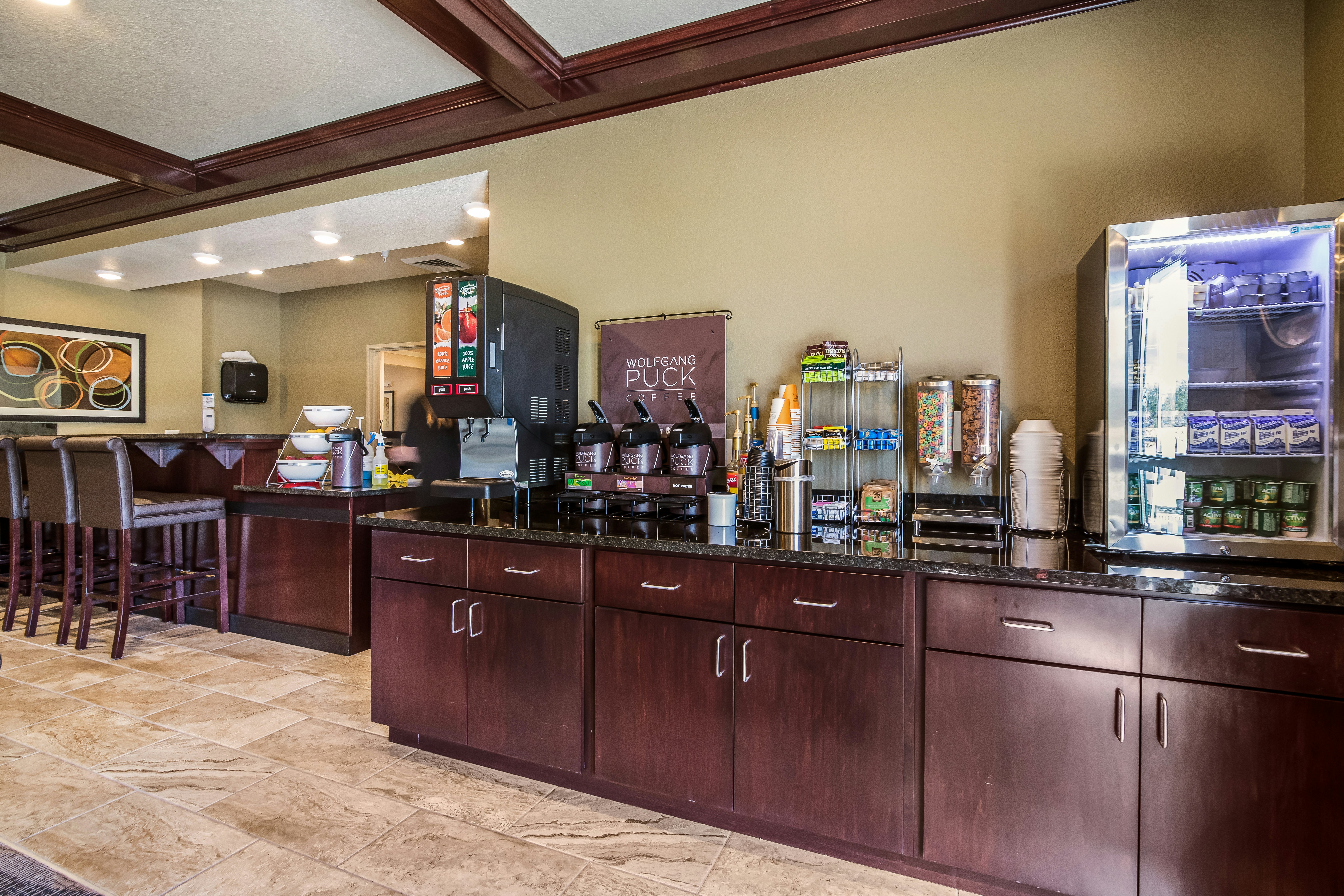 Cobblestone Hotel and Suites Victor 39/52