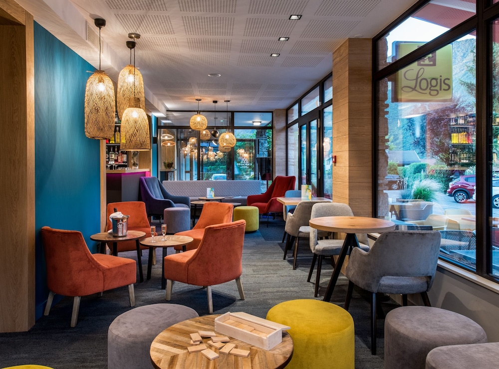 HOTEL ARCALOD - GRAND PARC 34/39