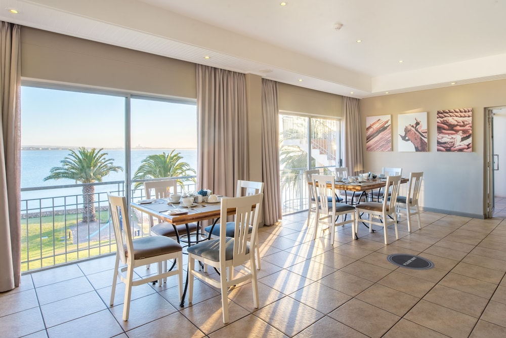 Saldanha Bay Hotel 27/50