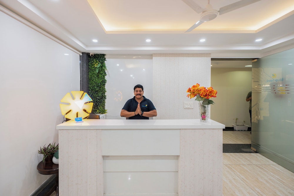 Lobby at BlueNeck Sec 47 Near Medanta - The Medicity Gurugram, GURGAON