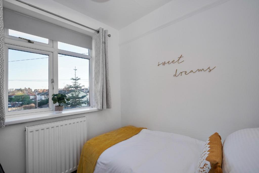 Premier Inn Colchester (Cowdray Avenue) 19/70