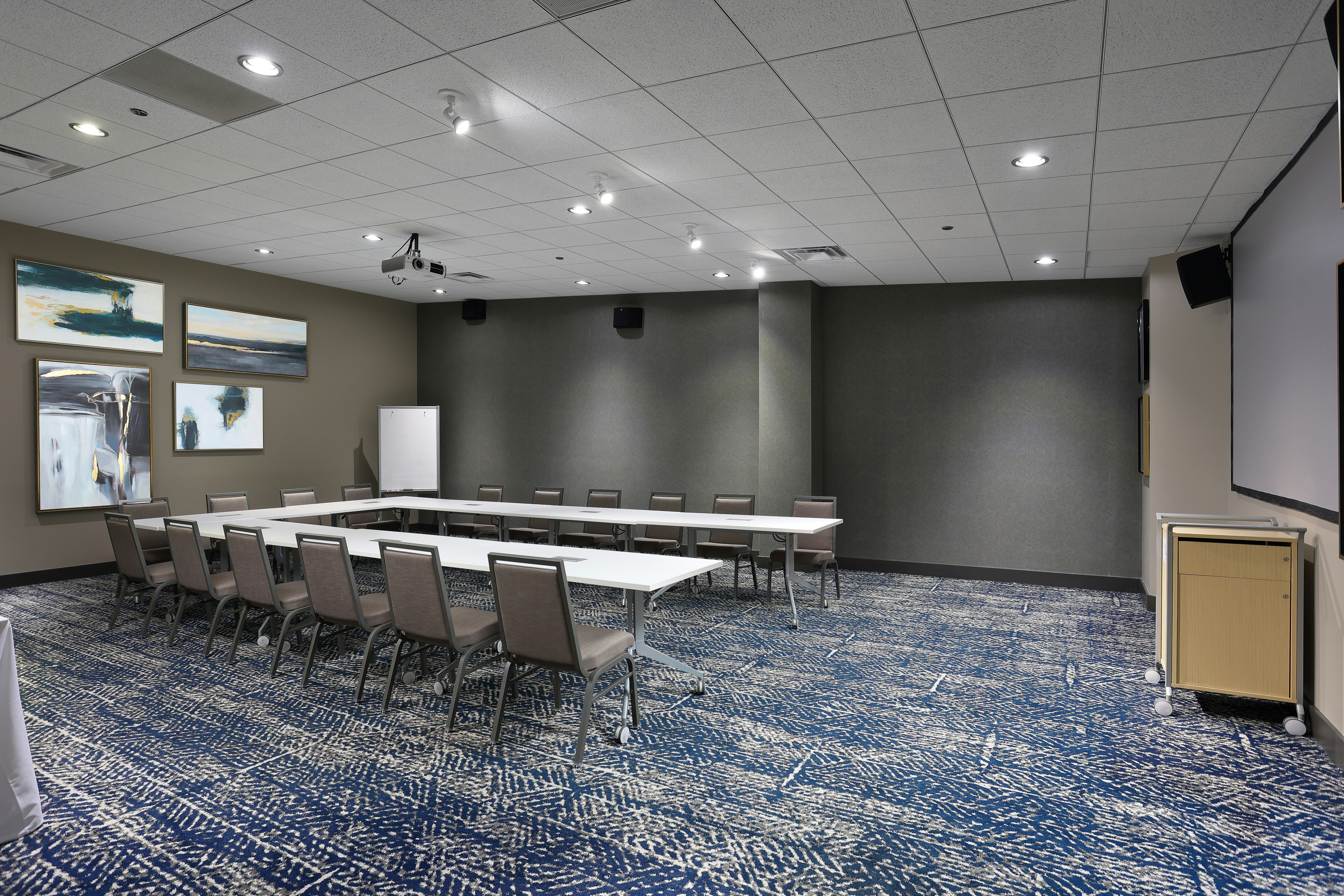 Tulyp, Tapestry Collection by Hilton 45/48
