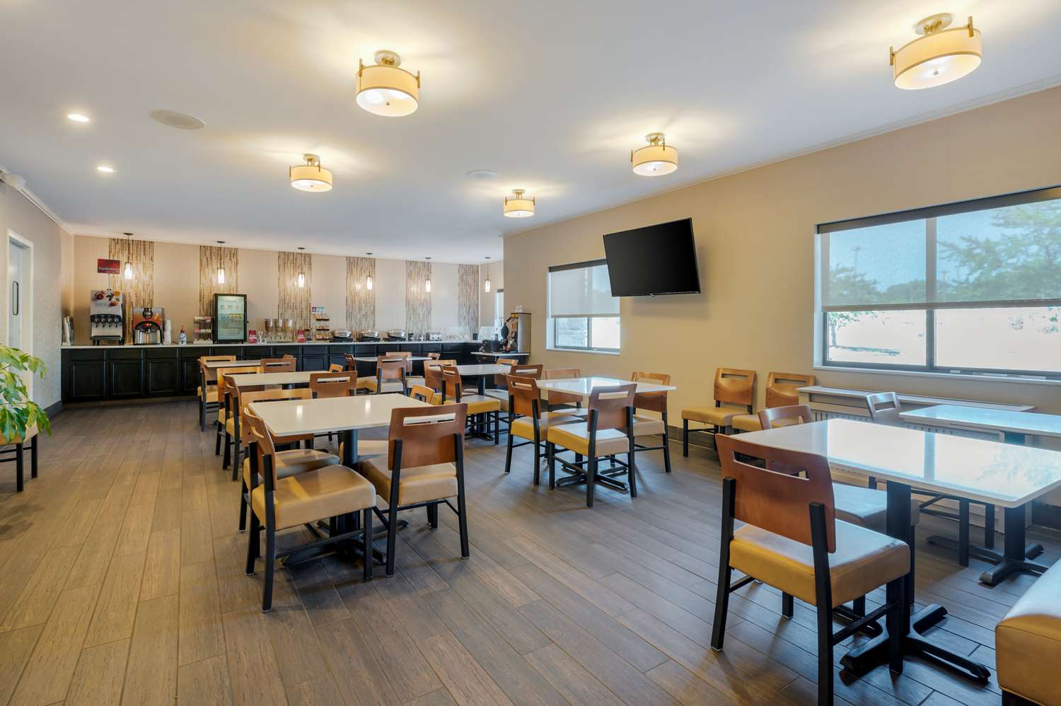 Best Western Plus Warsaw 9/15