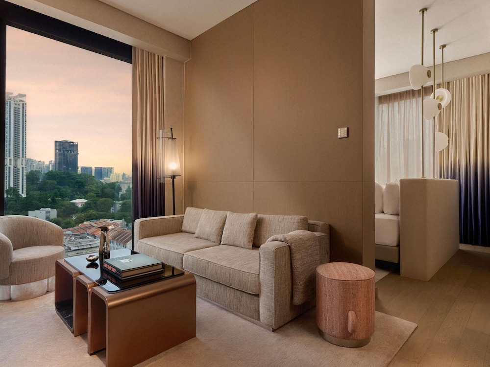 Mondrian Singapore Duxton 24/50