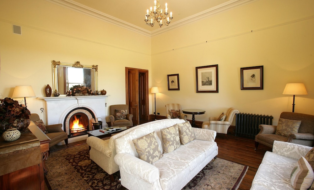 Mount Falcon Estate 33/60