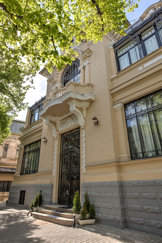Grand Boutique Hotel 6/77