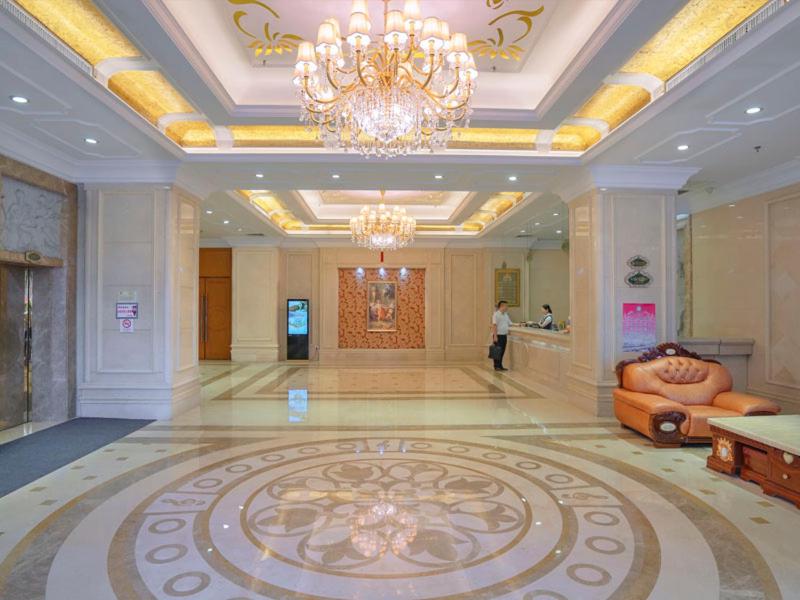 Vienna Hotel (Huizhou Zhongkai Chenjiang Avenue) 5/25