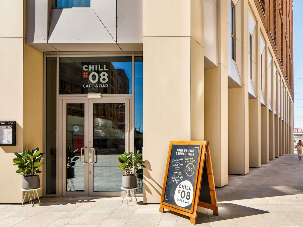 Ibis London Canning Town 7/66