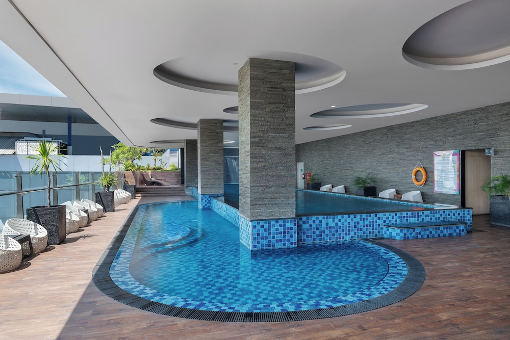 MELIA MAKASSAR 34/73