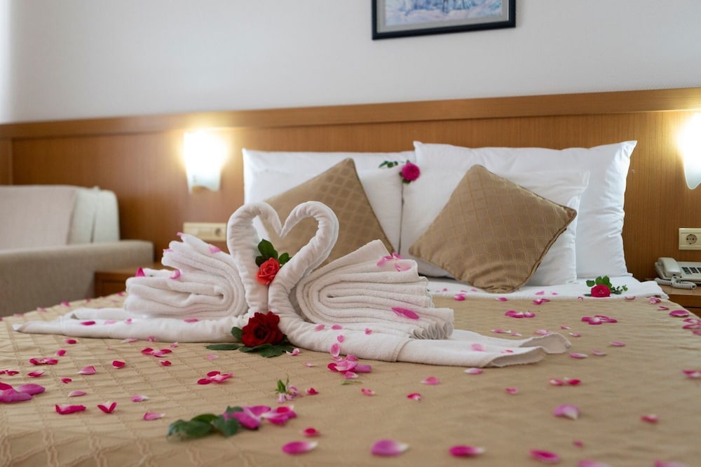 The Holiday Resort 23/54