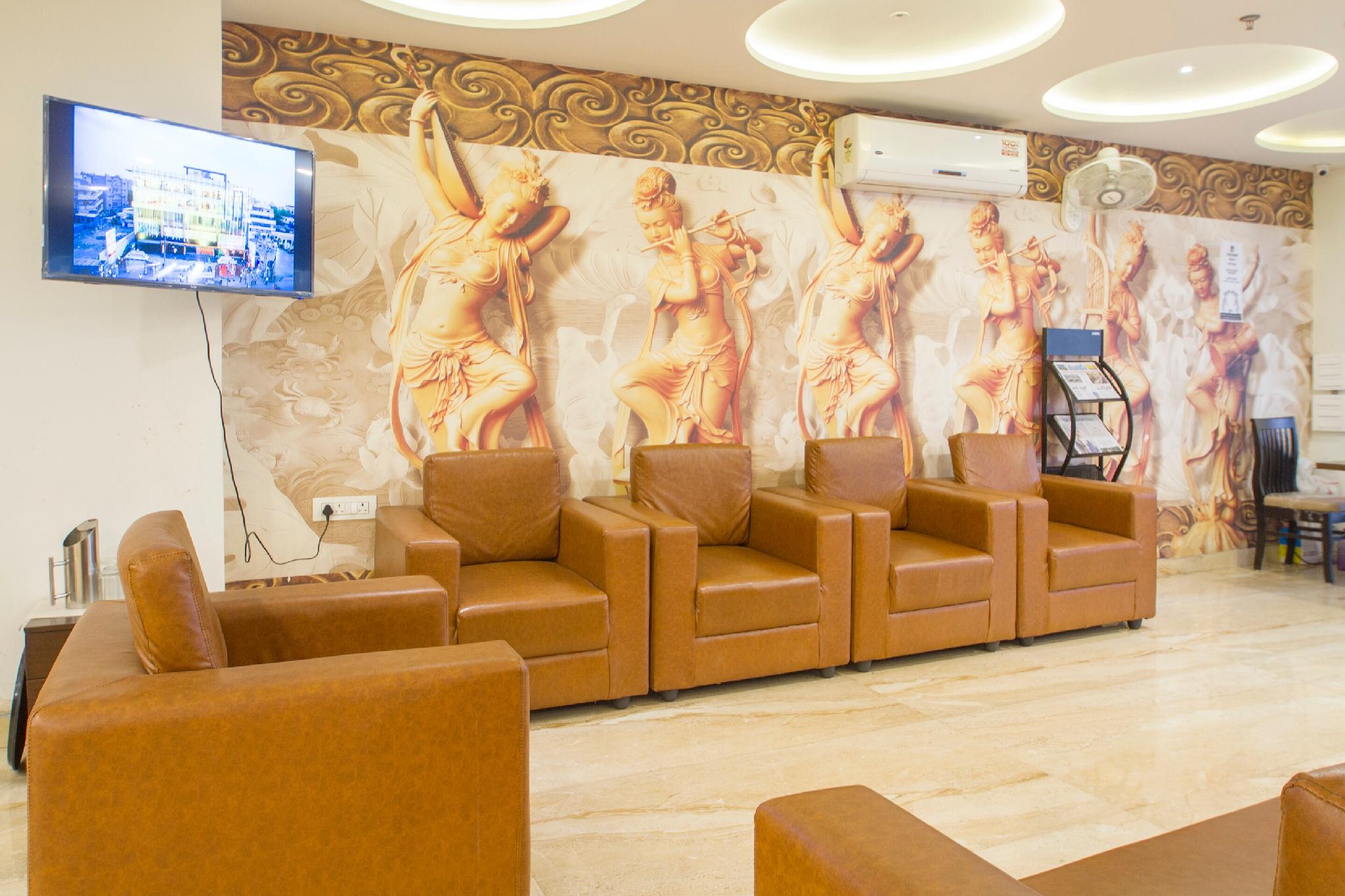 Oyo 10225 Hotel Sree Chandana 42/50