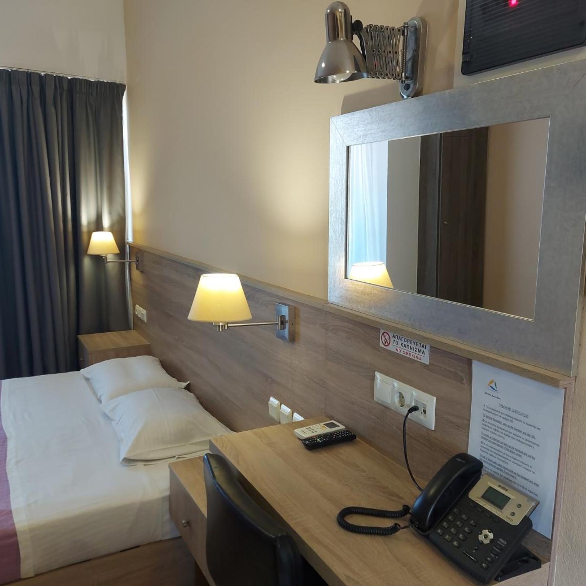 Room, Double Bed, Sea View, Santo George Beach 9/10