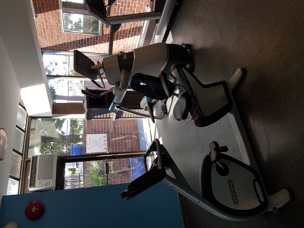 SureStay Plus by Best Western Coquitlam 27/50