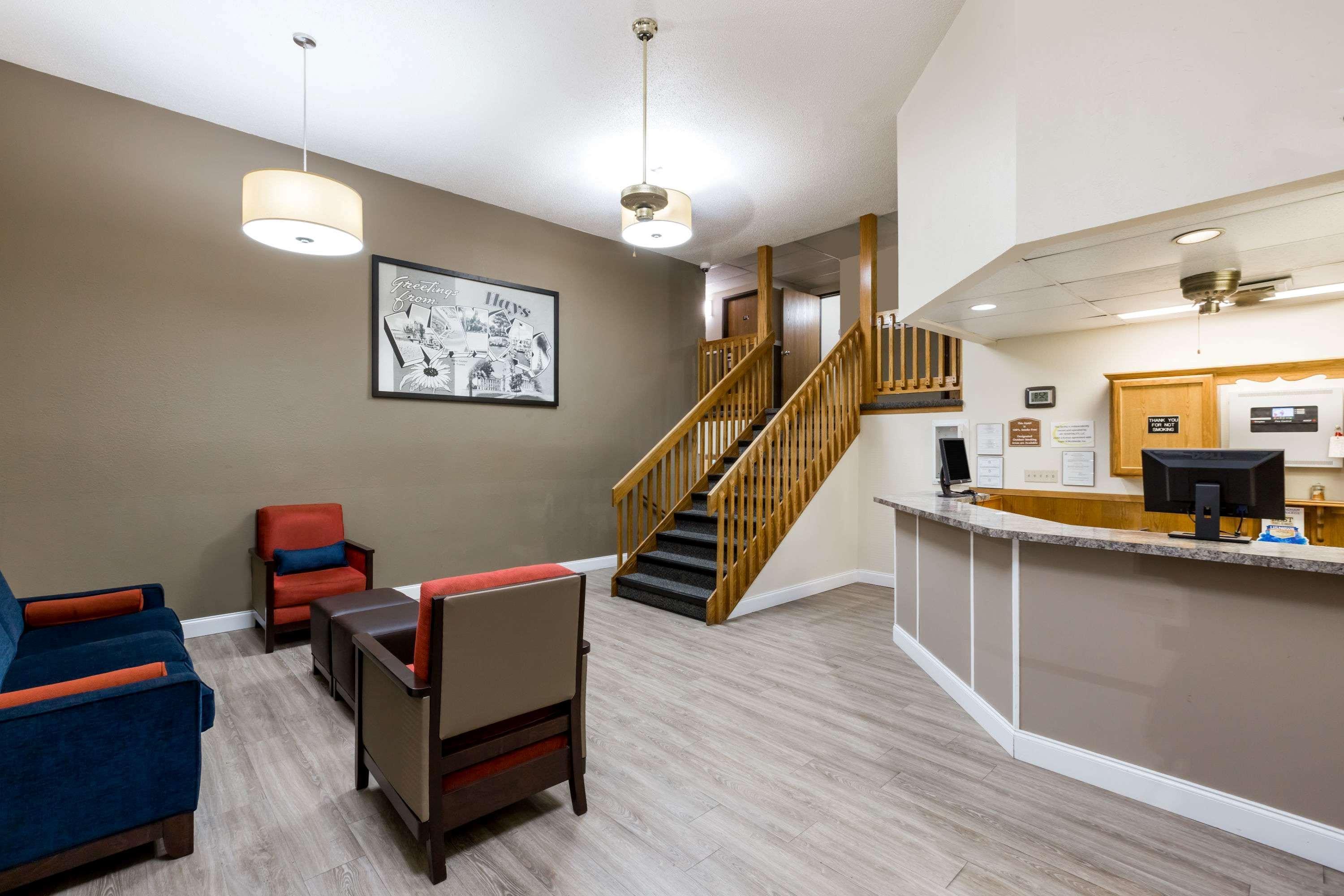Super 8 by Wyndham Hays KS 24/30