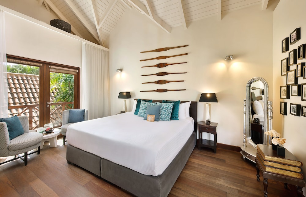 Colonial, King Bed، Baoase Curacao 2/3