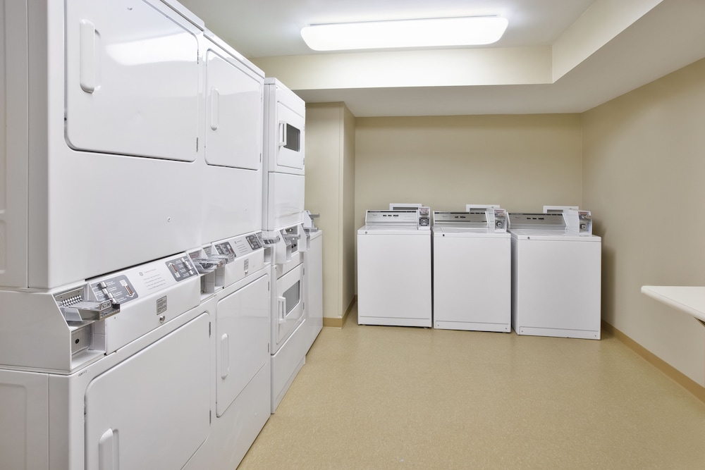 Towneplace Suites By Marriott Minneapolis West Stlouis Park 9/50