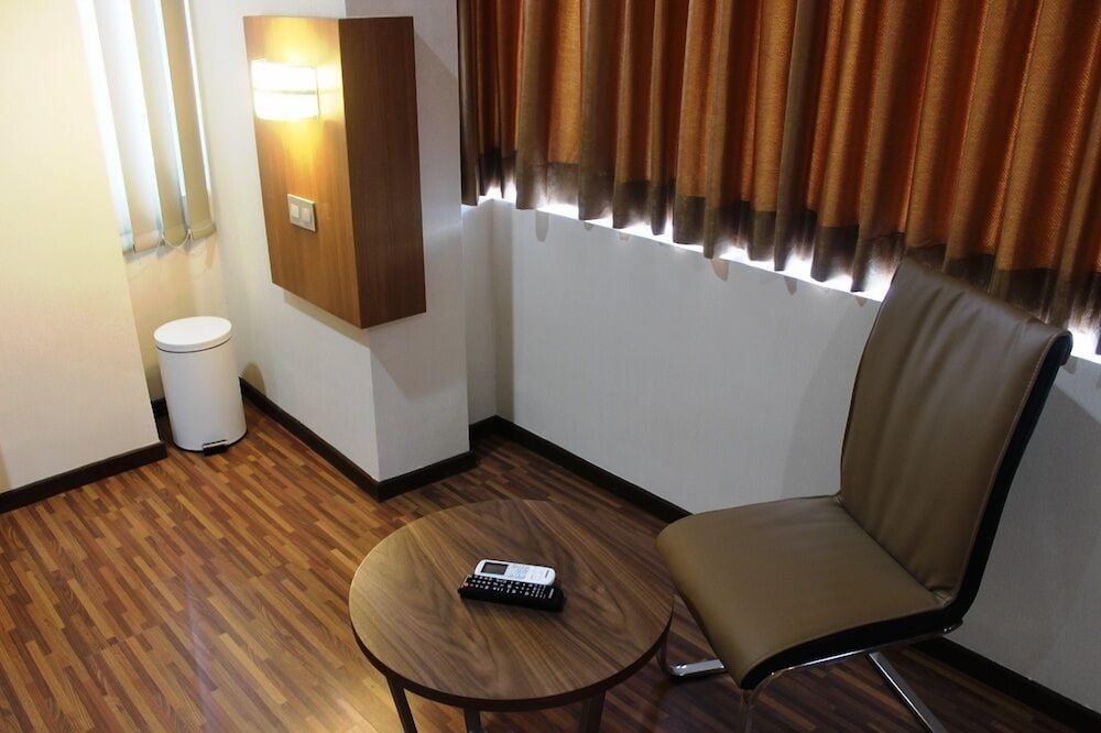 Ideas Hotel Ibrahim Adjie 19/31
