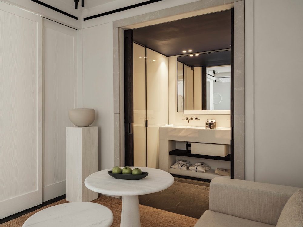 Anandes Hotel - Adults Only 59/63