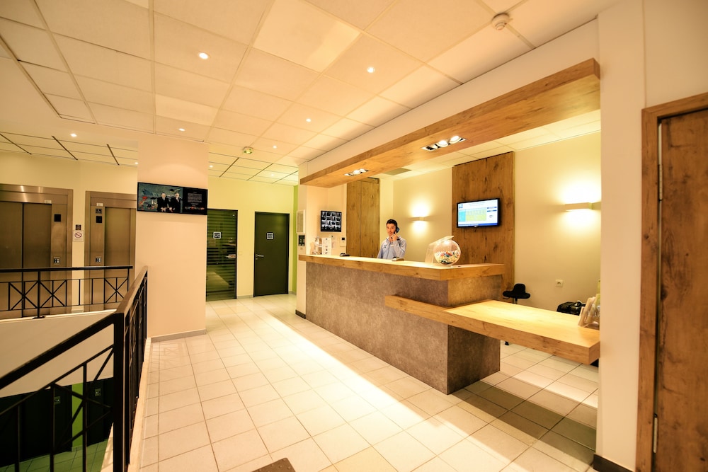 Ibis Budget Nice Aeroport Promenade Des Anglais 7/56