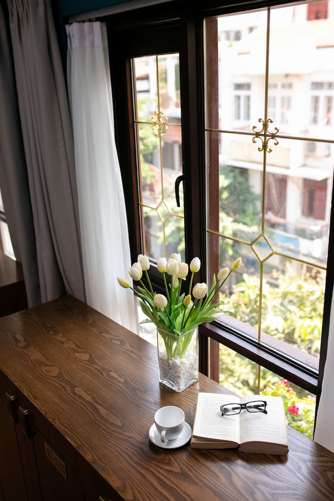 Little Charm Hanoi Hostel 33/39