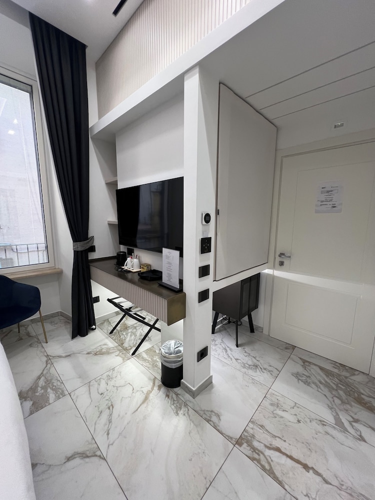 Maison Tritone 65/77