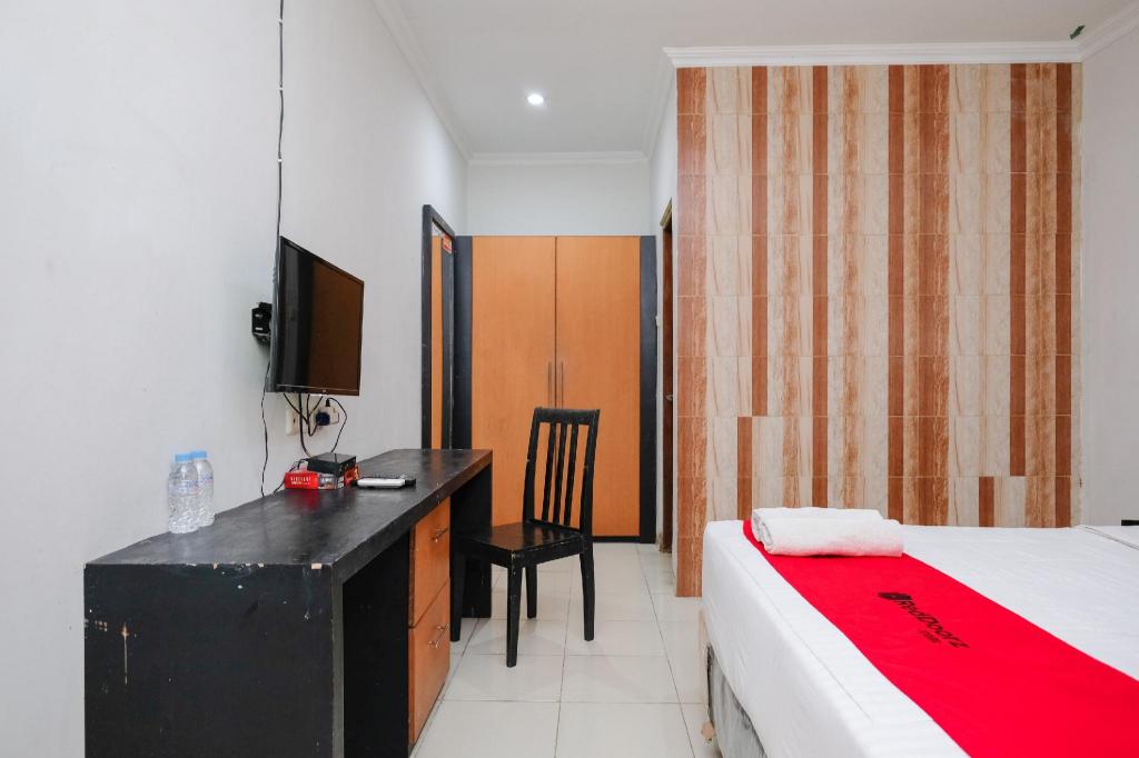 Reddoorz Plus Taman Siswa 2 43/63