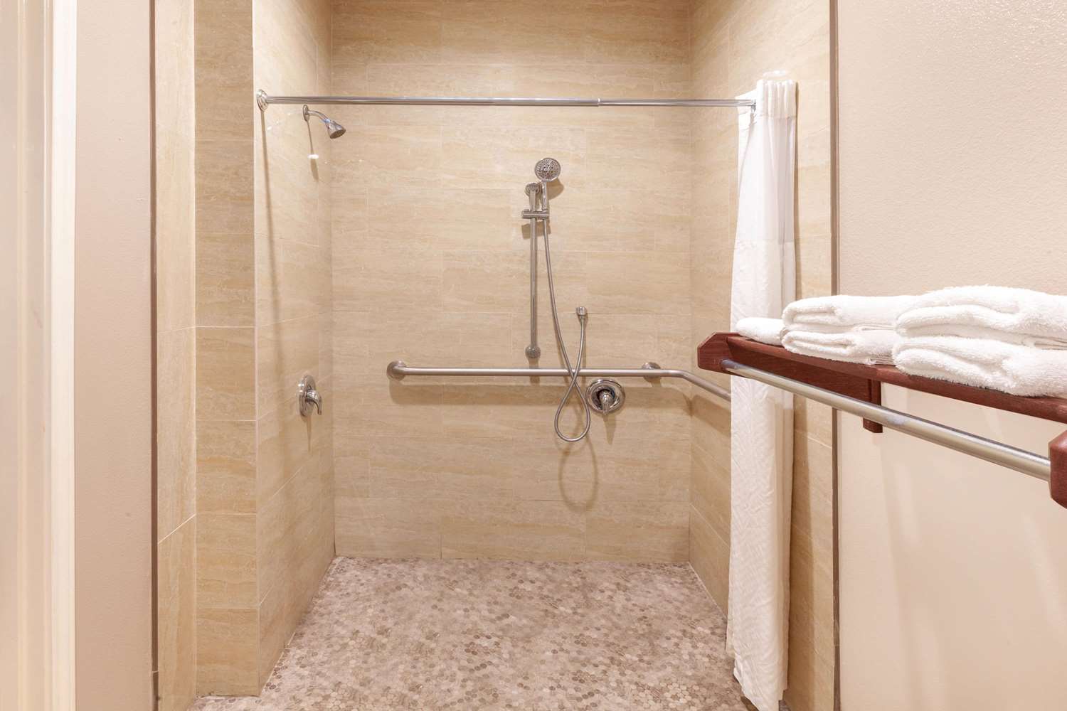Super 8 by Wyndham Houston Northwest Cypress 31/32