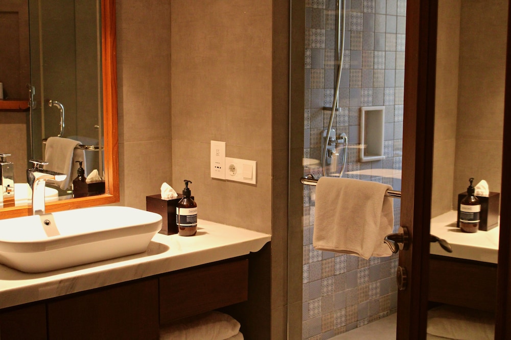 Ramayana Suites and Resorts 29/80