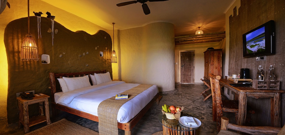 BARAHI JUNGLE LODGE 14/50