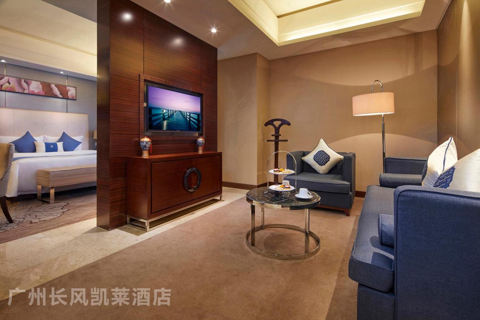 Changfeng Gloria Plaza Hotel 24/50