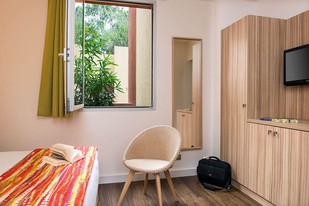Hotel Vacances Bleues Delcloy 35/66