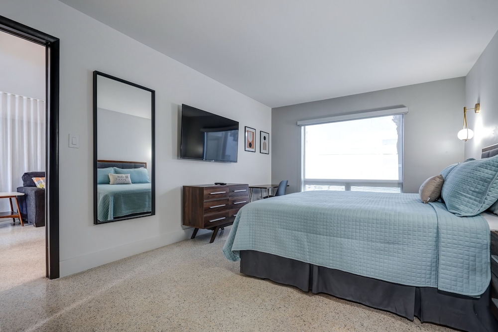 Ocean Villas of Deerfield 19/68