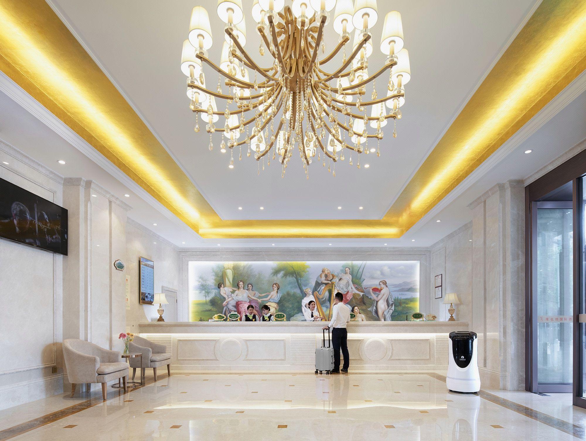 Vienna International Hotel (Xi'an Changying Garden) 10/61