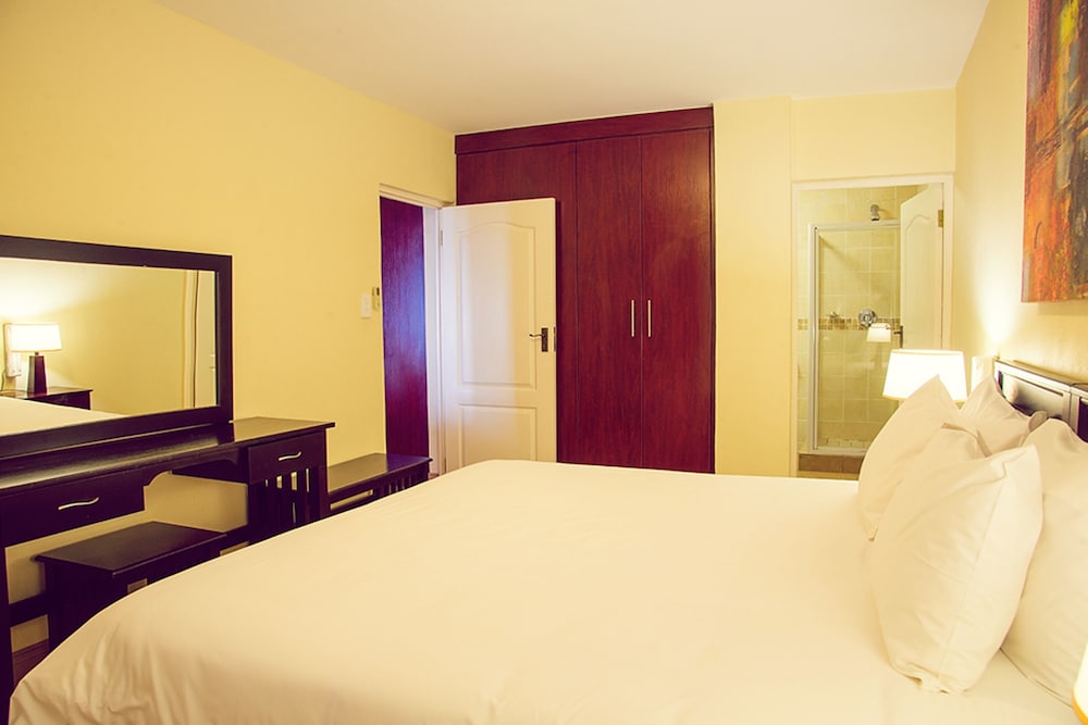 Splendid Inn Port Edward Ex Premier Hotel Edwardian 18/71