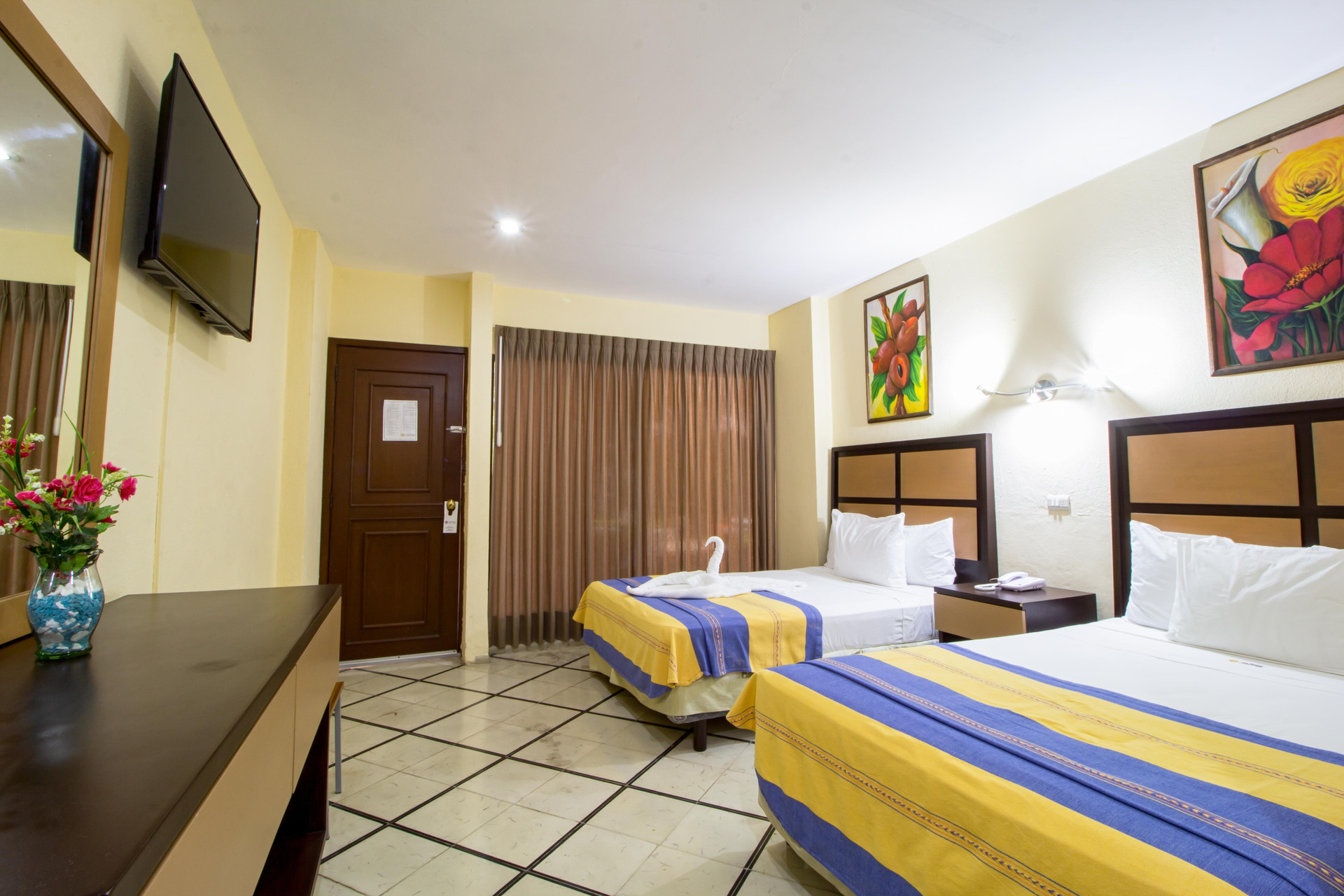 Standard, Double Bed, Hotel Ambassador Merida 4/7